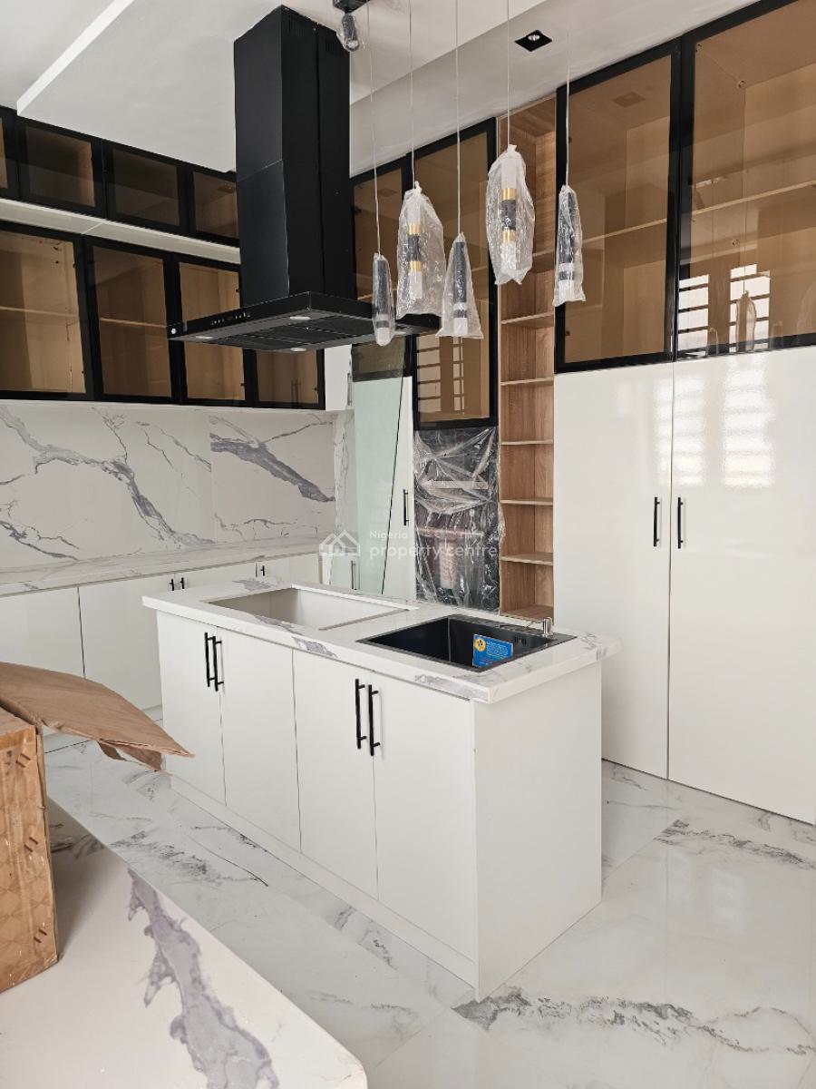 5 Bedrooms Detached Duplex with Bq, Lekki Phane1, Lekki, Lagos, House for Sale