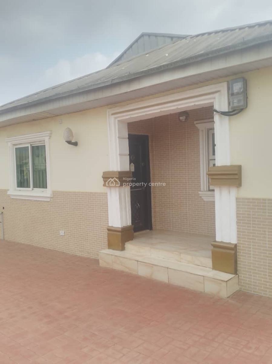 a Decent 3bedroom Bungalow, Diamond Estate,, Isheri Olofin, Alimosho, Lagos, Detached Bungalow for Sale