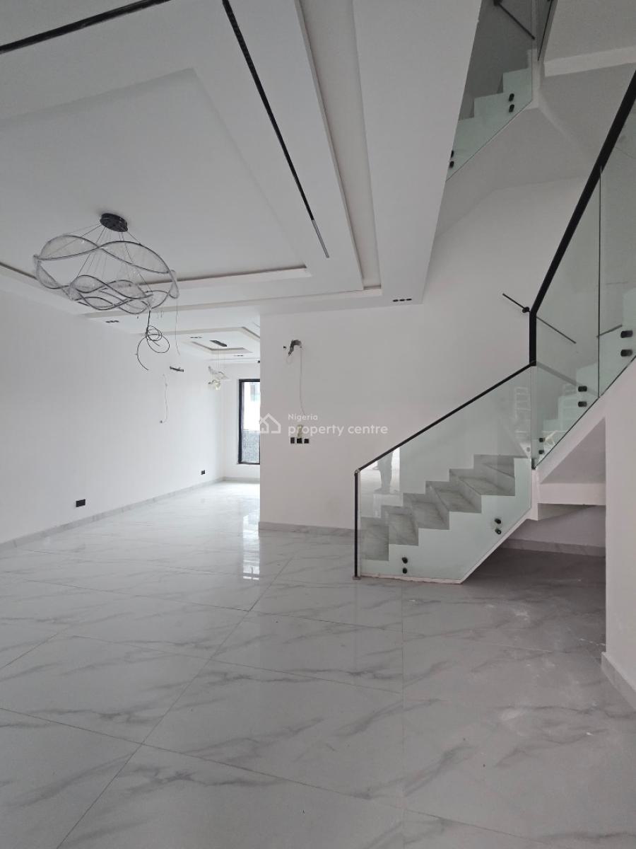 Modern 4-bedroom Terrace Duplex with Bq & Premium Amenities, Lekki Phase 1, Lekki, Lagos, Terraced Duplex for Sale