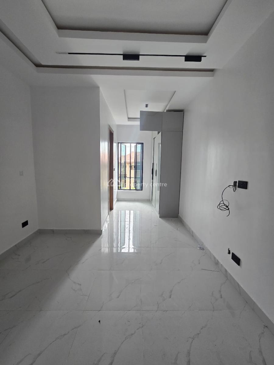 Modern 4-bedroom Terrace Duplex with Bq & Premium Amenities, Lekki Phase 1, Lekki, Lagos, Terraced Duplex for Sale