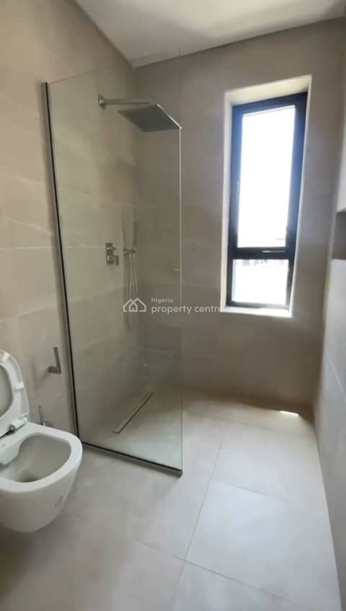 *direct Brief* Super Luxury Waterfront 6bedroom Fully Detached Duplex, Banana, Banana Island, Ikoyi, Lagos, Detached Duplex for Sale