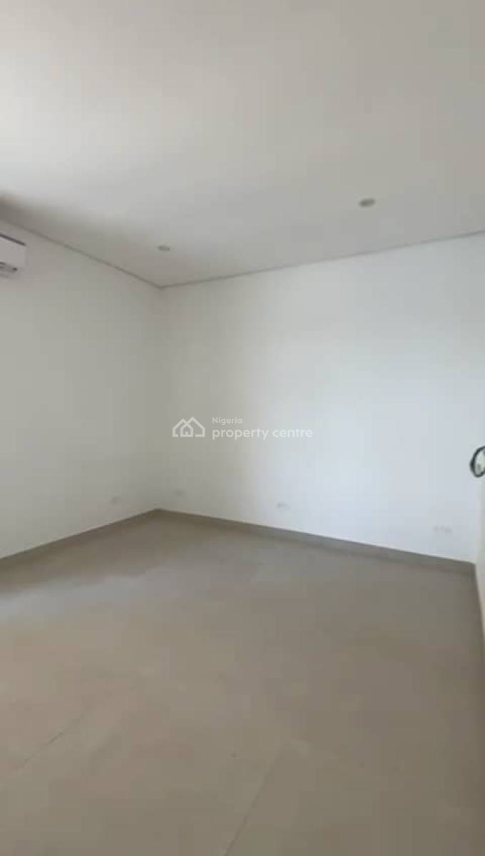 *direct Brief* Super Luxury Waterfront 6bedroom Fully Detached Duplex, Banana, Banana Island, Ikoyi, Lagos, Detached Duplex for Sale