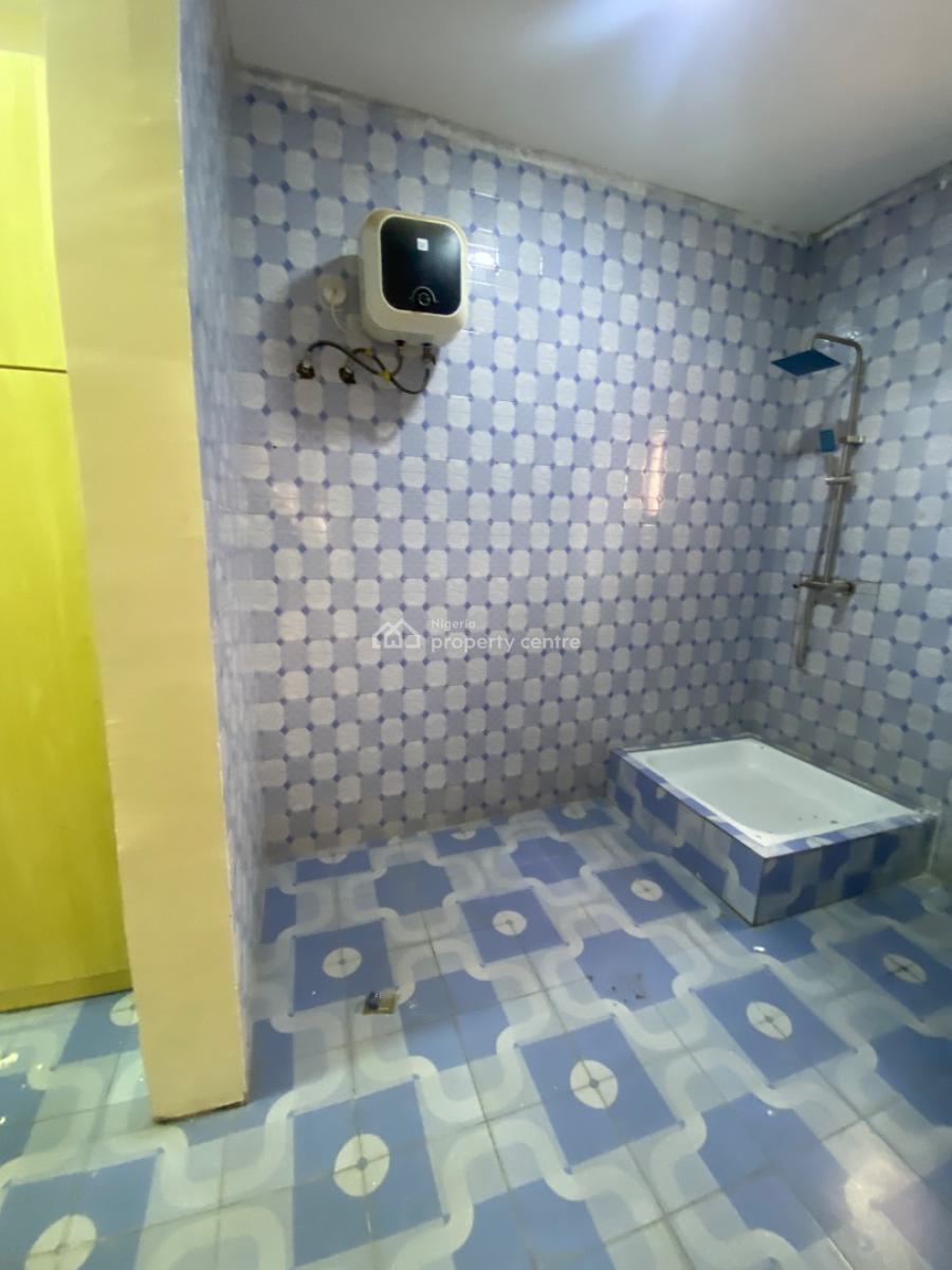 Massive & Spacious 3 Bedroom Flat  Jahi, Jahi, Jahi, Abuja, Flat / Apartment for Rent