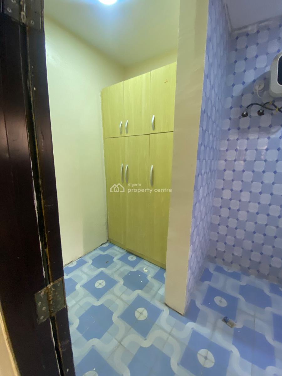 Massive & Spacious 3 Bedroom Flat  Jahi, Jahi, Jahi, Abuja, Flat / Apartment for Rent