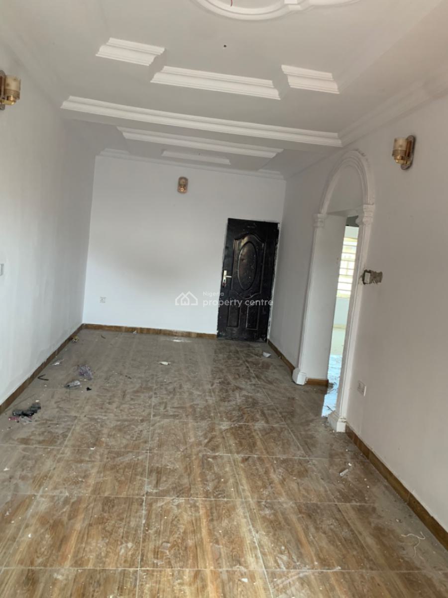 Luxury Brand New 2 Bedroom Flat Downstairs, Mobil Road Ilaje, Ajah, Lagos, Flat / Apartment for Rent