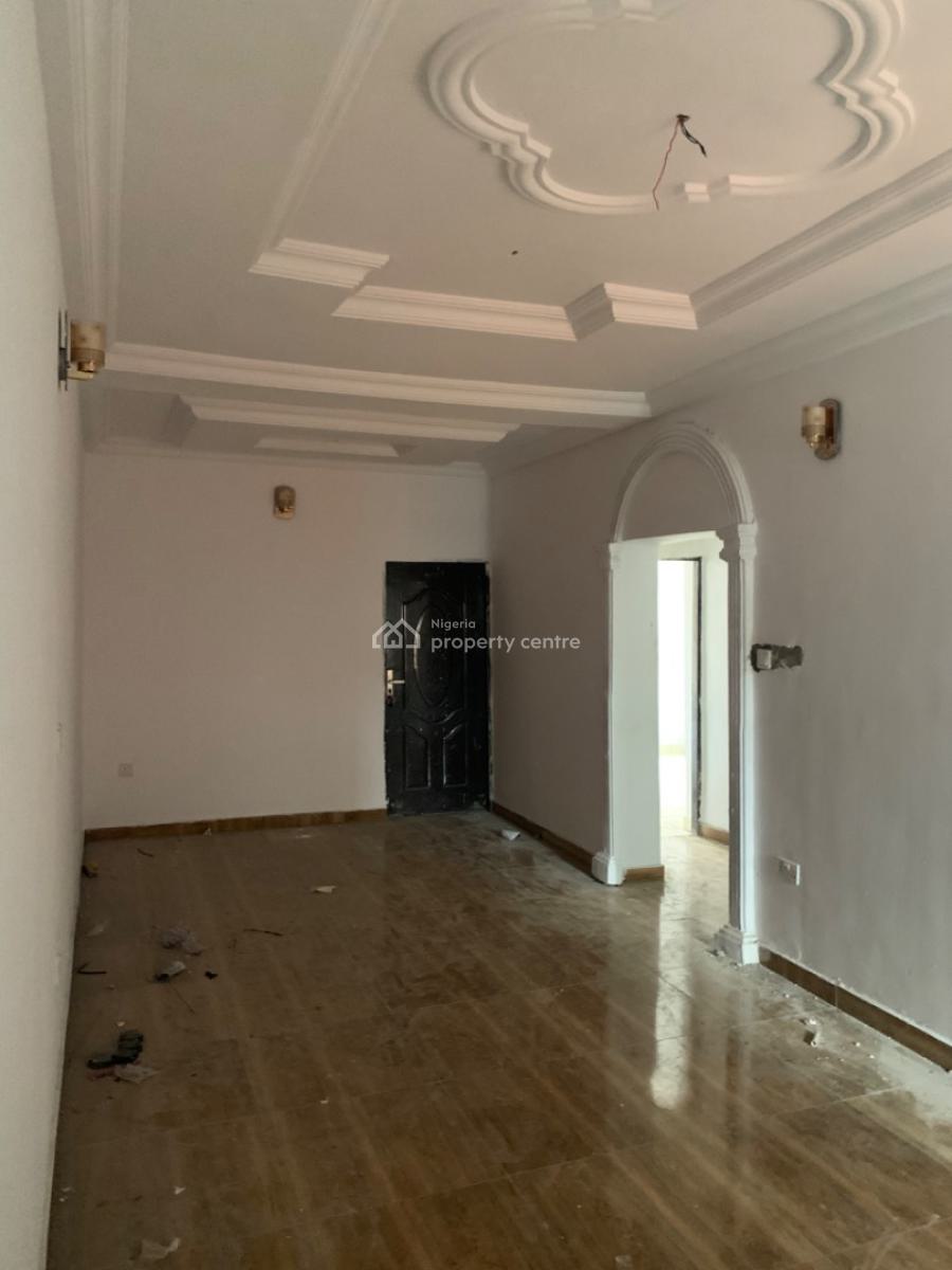 Luxury Brand New 2 Bedroom Flat Downstairs, Mobil Road Ilaje, Ajah, Lagos, Flat / Apartment for Rent