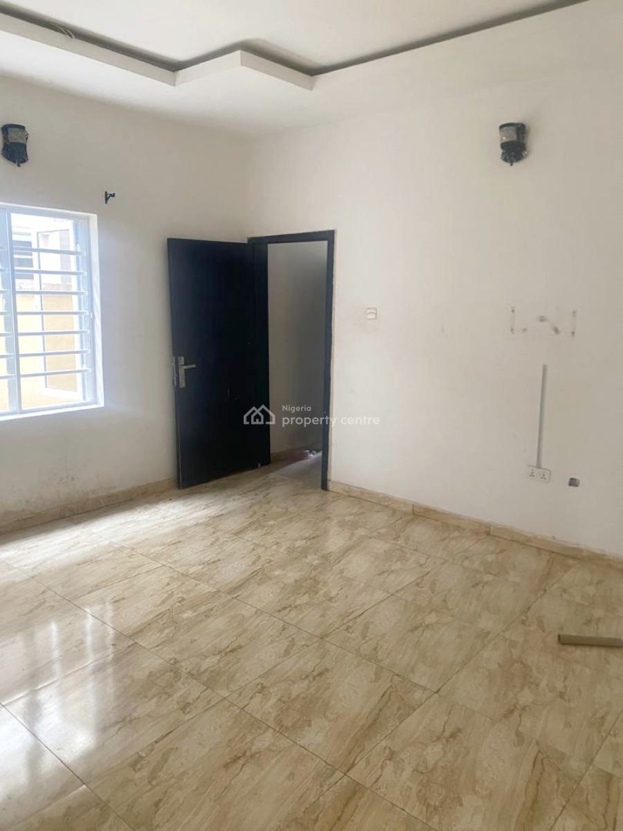 Luxury 2 Bedroom Flat in a Mini Estate, Olowora, Omole Phase 2, Ikeja, Lagos, Flat / Apartment for Rent