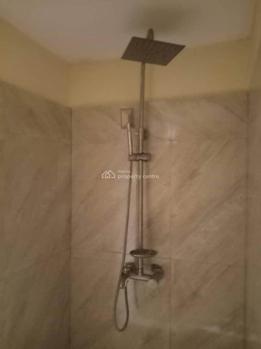 a Unit of 3 Bedroom Flat, Alagomeji, Yaba, Lagos, Flat / Apartment for Rent