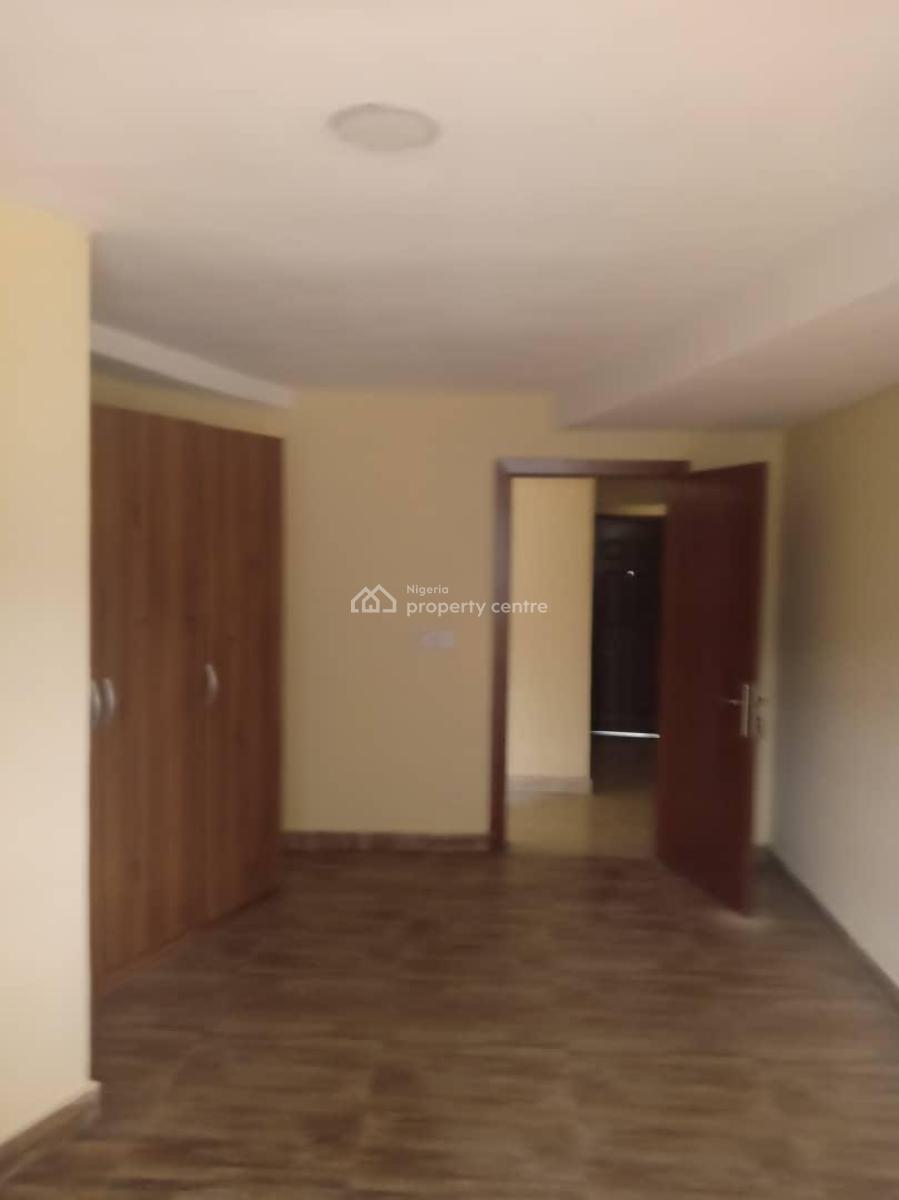 a Unit of 3 Bedroom Flat, Alagomeji, Yaba, Lagos, Flat / Apartment for Rent