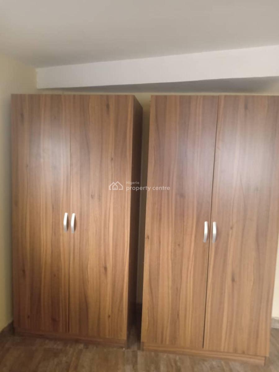a Unit of 3 Bedroom Flat, Alagomeji, Yaba, Lagos, Flat / Apartment for Rent