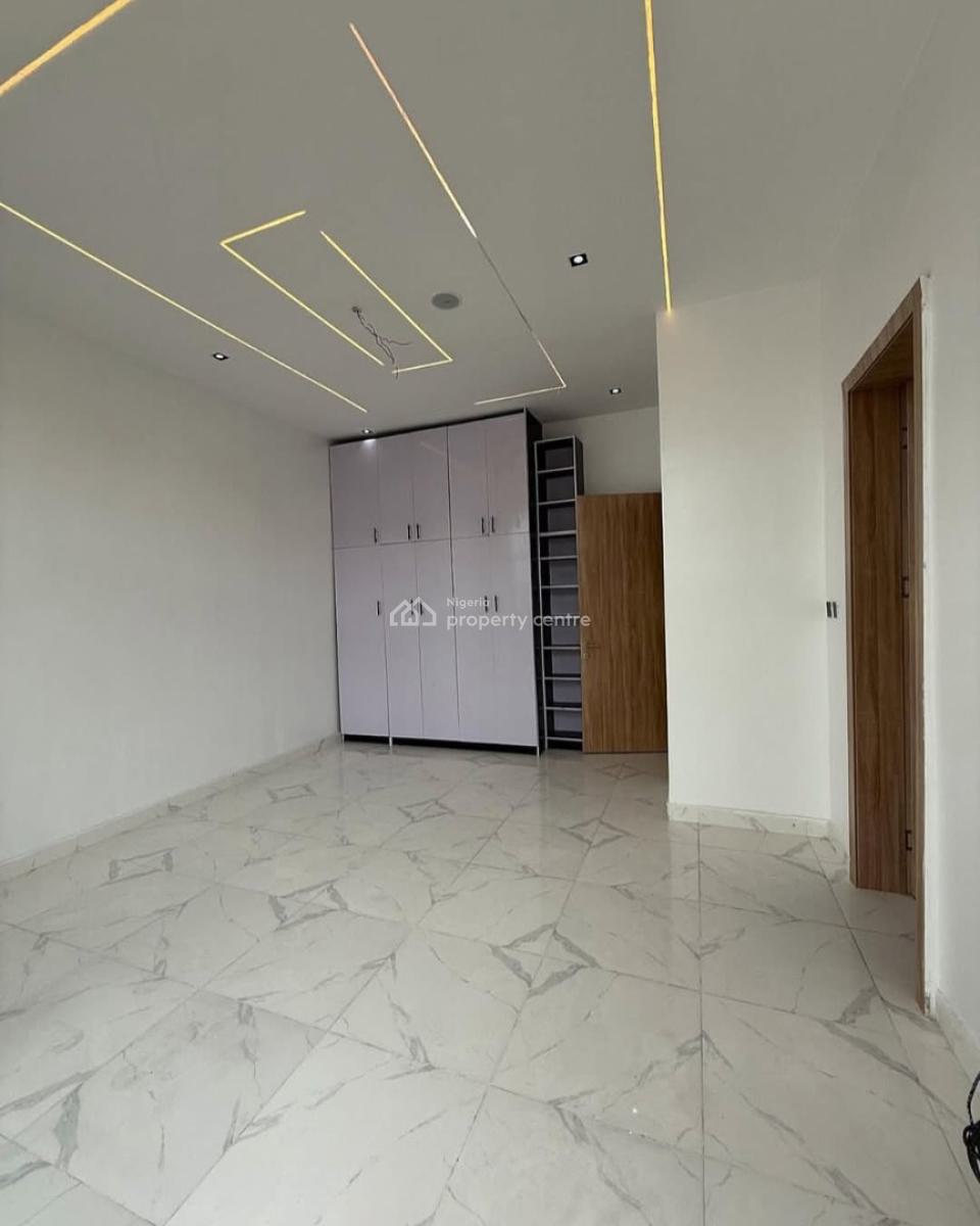 4 Bedroom Terrace Duplex with Bq -- Gov. Consent, Ikota Gra, Ikota, Lekki, Lagos, Terraced Duplex for Sale