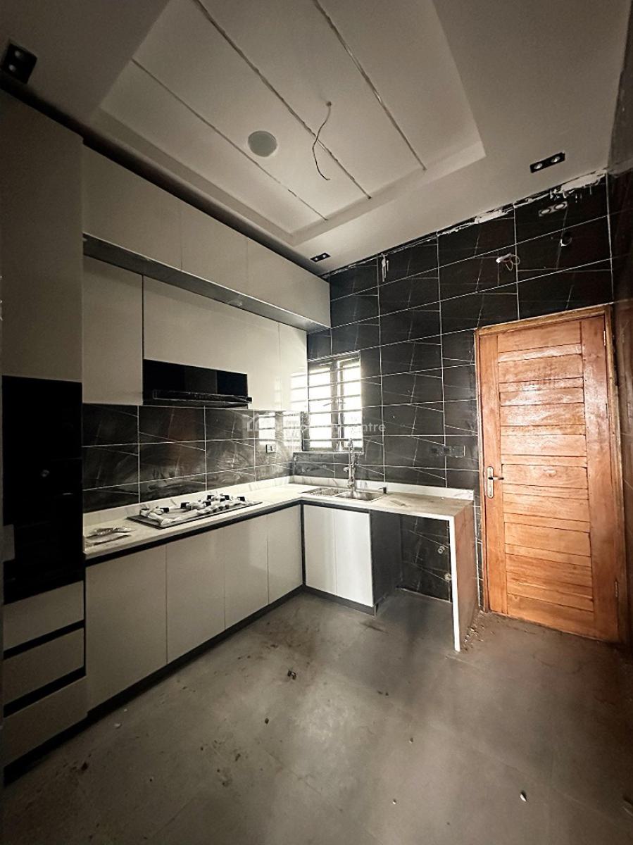 4 Bedroom Terrace Duplex, Ikota, Lekki, Lagos, Terraced Duplex for Sale