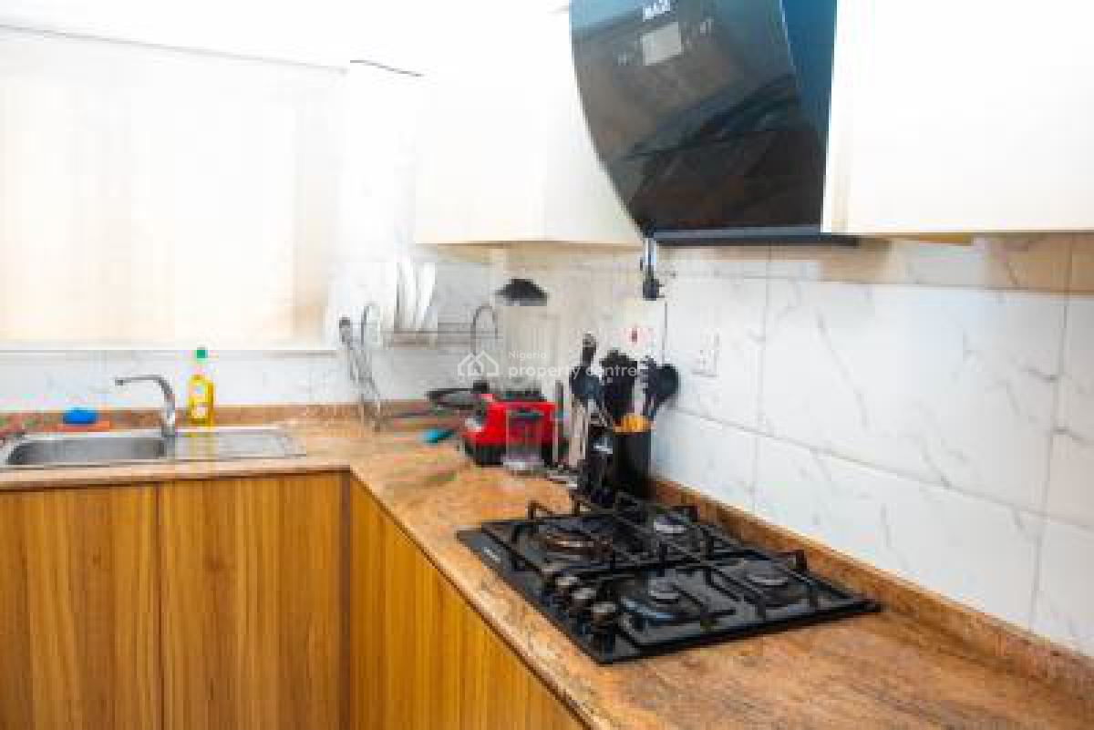 1 Bedrooms, 3 Sorotona Close, Off Adetokunbo Ademola Crescent, Wuse 2, Abuja, Flat / Apartment Short Let