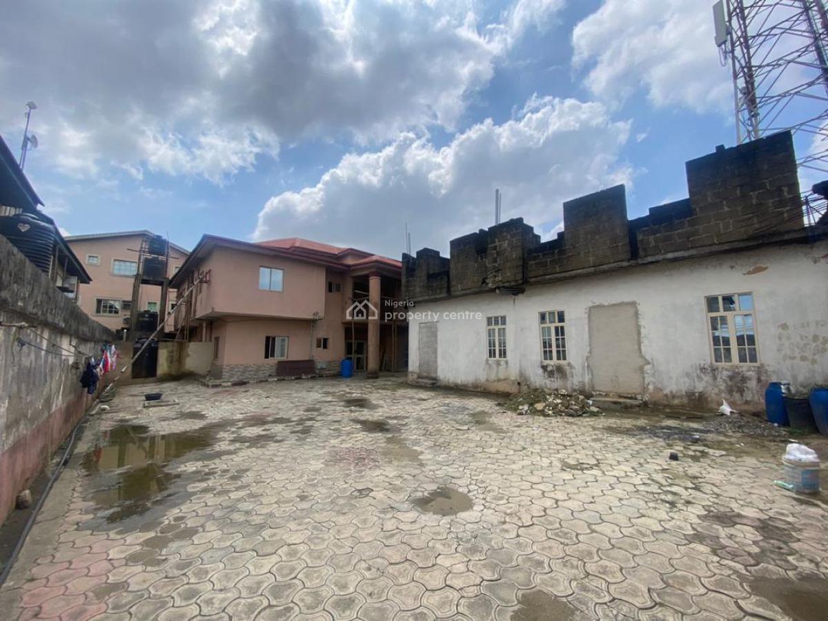 12 Rooms Detached House + Warehouse, Agboyi Road, Ori-oke, Ogudu, Lagos, Detached Duplex for Rent