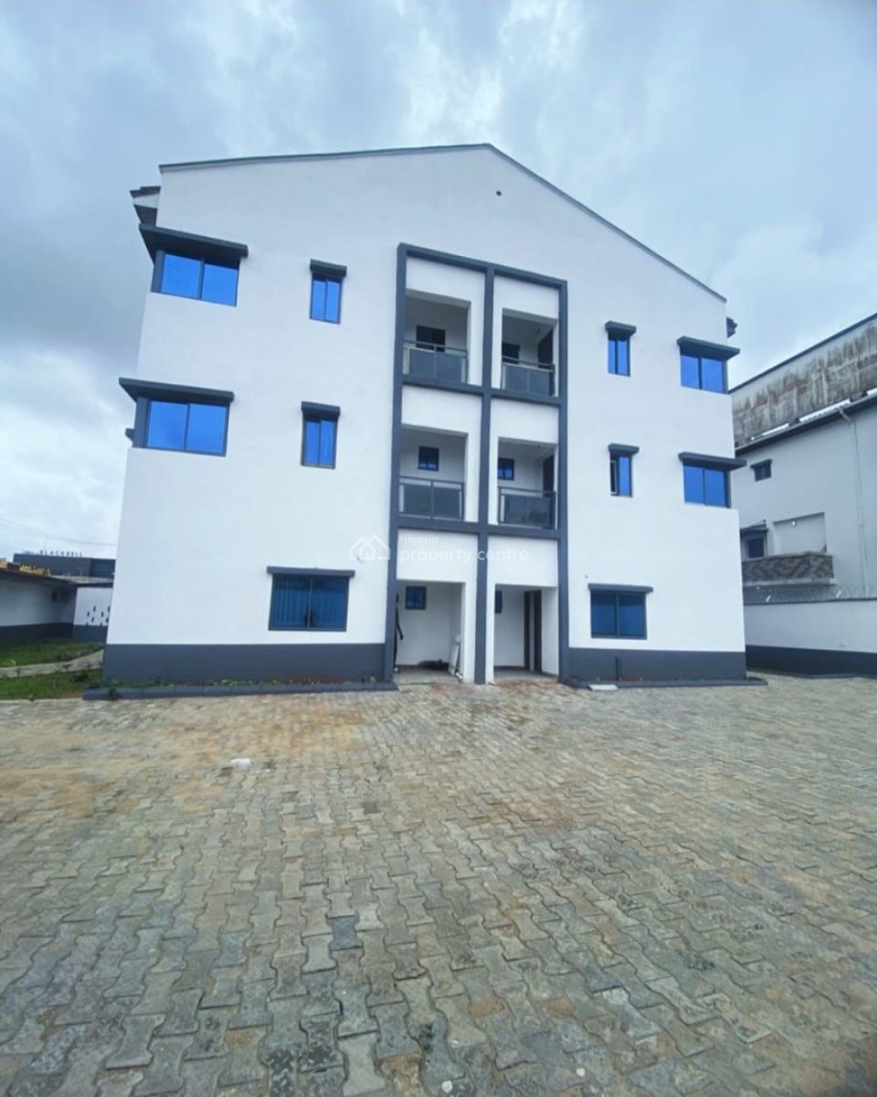 2 Units of Newly Renovated 4 Bedroom Townhouse with 2 Bedroom Bq, Fitt, Lekki Phase 1, Lekki, Lagos, Terraced Duplex for Rent