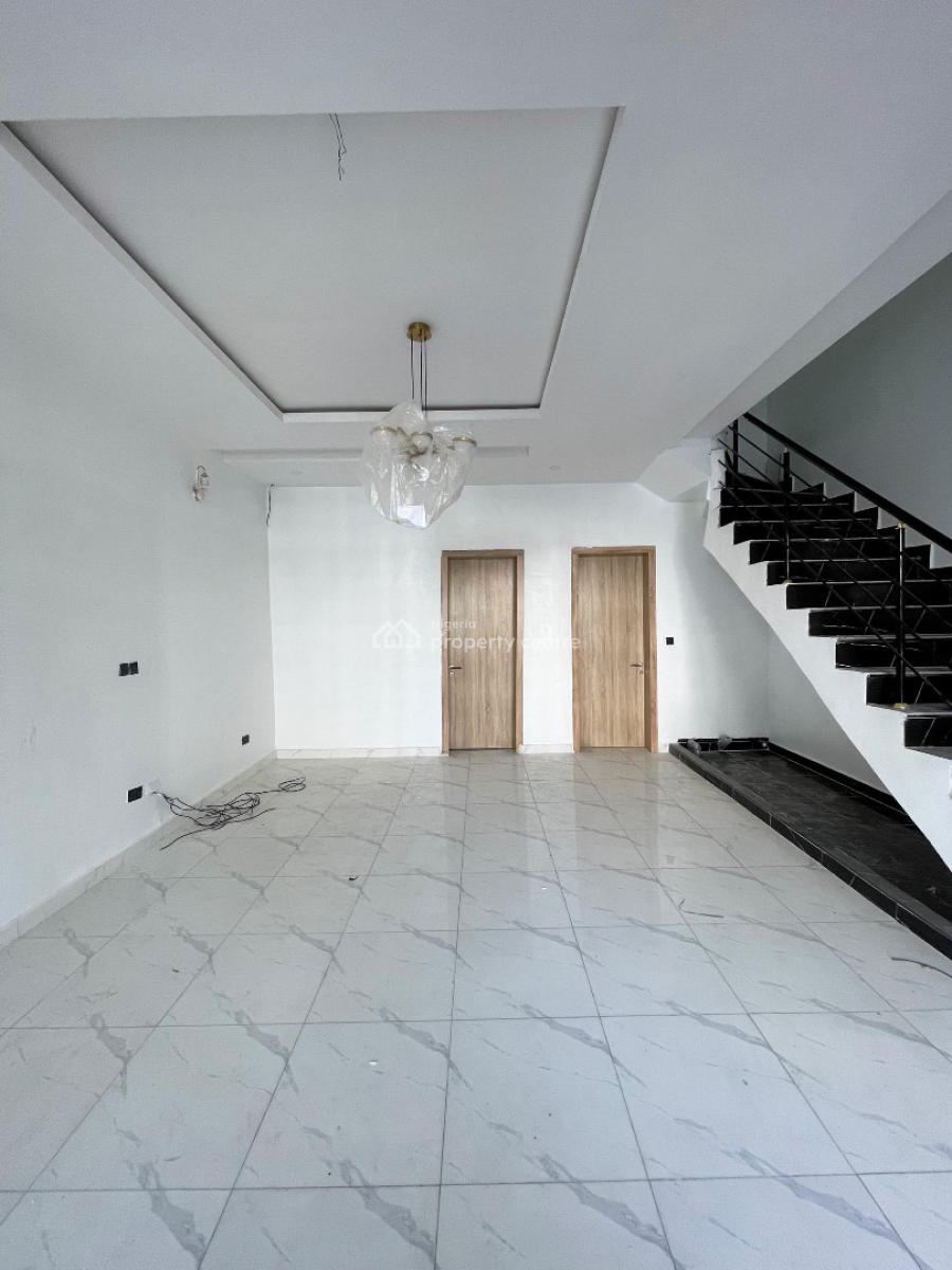 4 Bedroom Terrace Duplex, Ikota, Lekki, Lagos, Terraced Duplex for Sale
