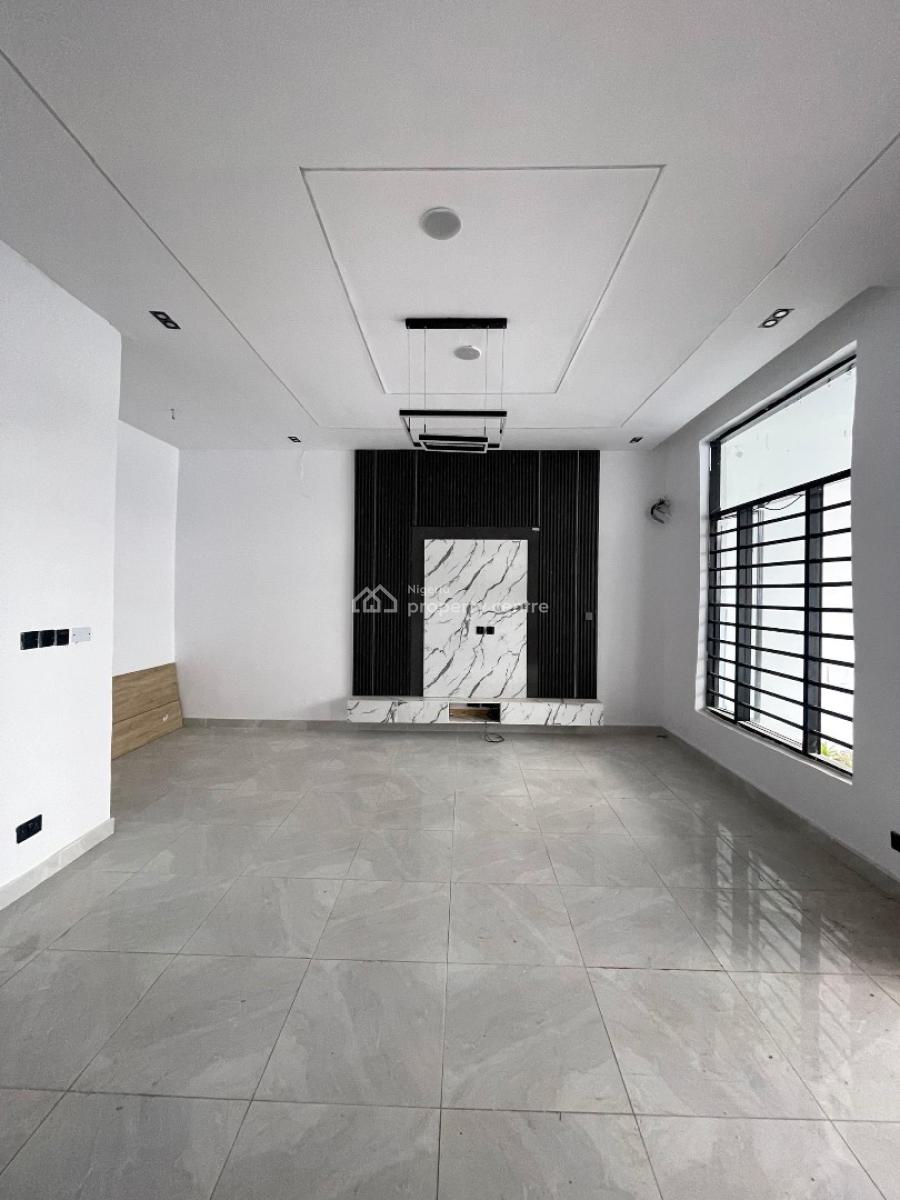 4 Bedroom Semi-detached, Ikota, Lekki, Lagos, Semi-detached Duplex for Sale