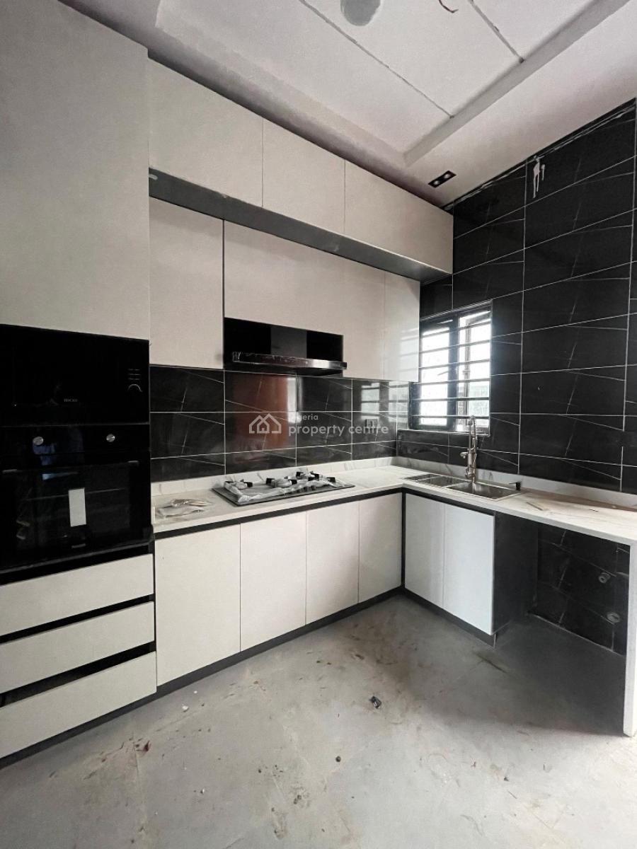 4 Bedroom Semi-detached, Ikota, Lekki, Lagos, Semi-detached Duplex for Sale