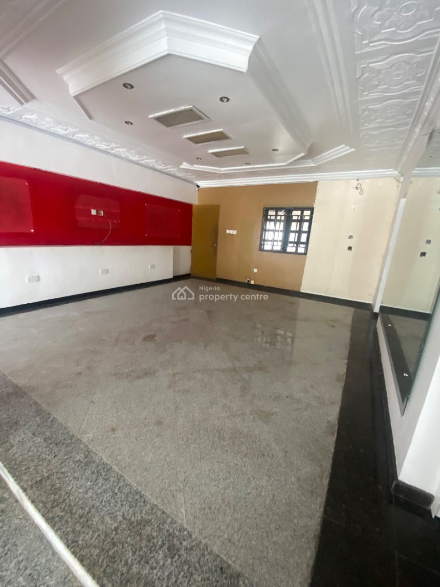 5 Bedroom Semi Detached House, Off Admiralty Way, Lekki Phase 1, Lekki, Lagos, Semi-detached Duplex for Rent