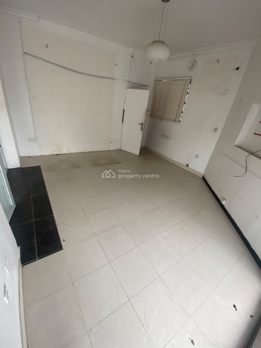5 Bedroom Semi Detached House, Off Admiralty Way, Lekki Phase 1, Lekki, Lagos, Semi-detached Duplex for Rent