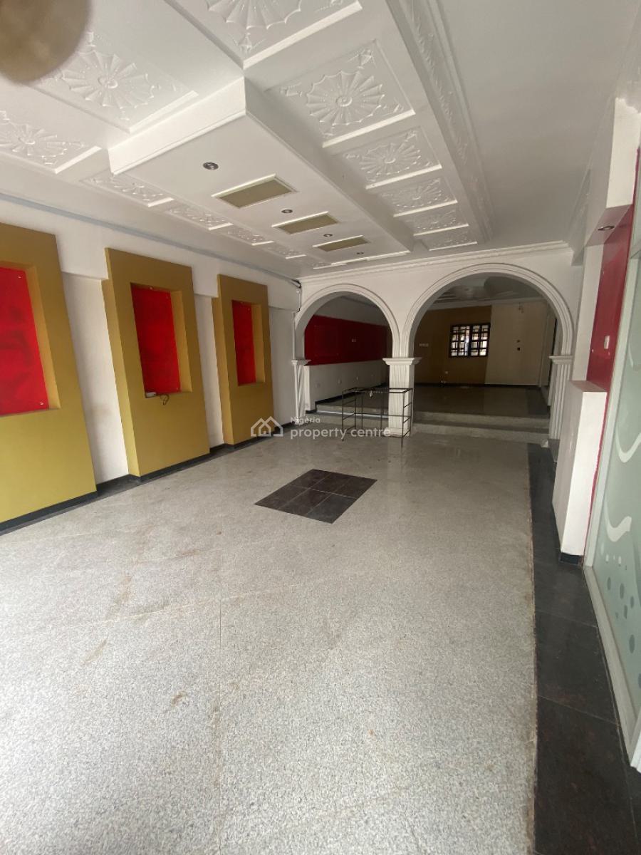 5 Bedroom Semi Detached House, Off Admiralty Way, Lekki Phase 1, Lekki, Lagos, Semi-detached Duplex for Rent