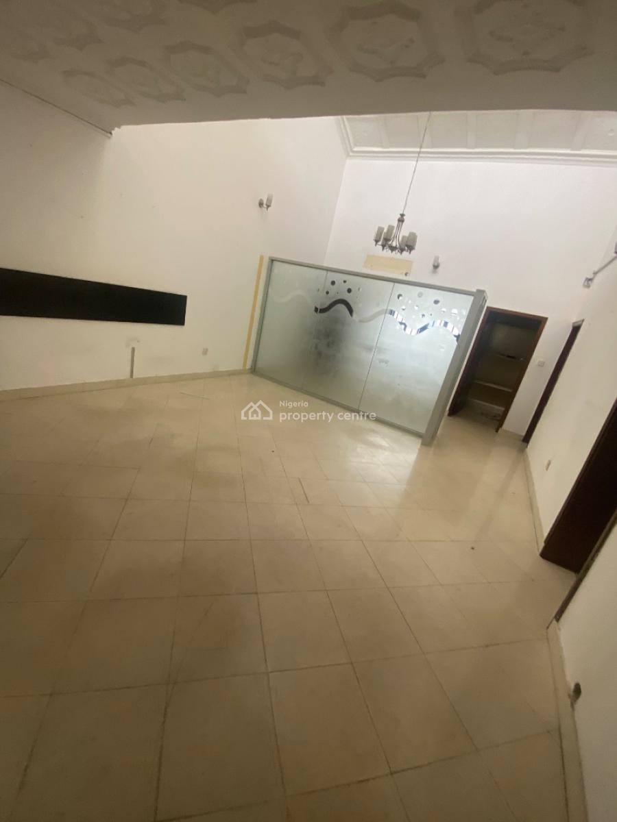 5 Bedroom Semi Detached House, Off Admiralty Way, Lekki Phase 1, Lekki, Lagos, Semi-detached Duplex for Rent