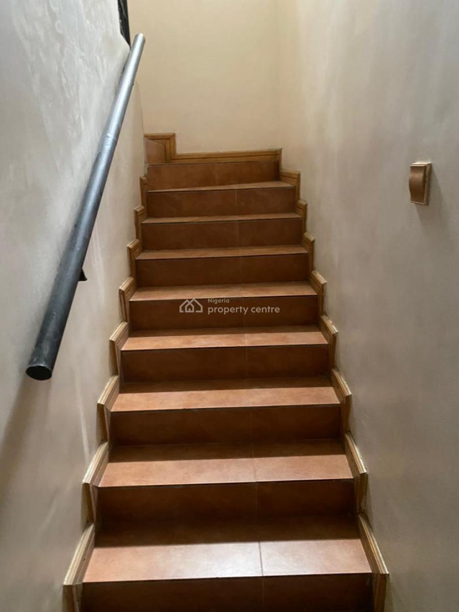 Well Maintained 4 Bedroom Terrace Duplex, Osapa London, Osapa, Lekki, Lagos, Terraced Duplex for Sale
