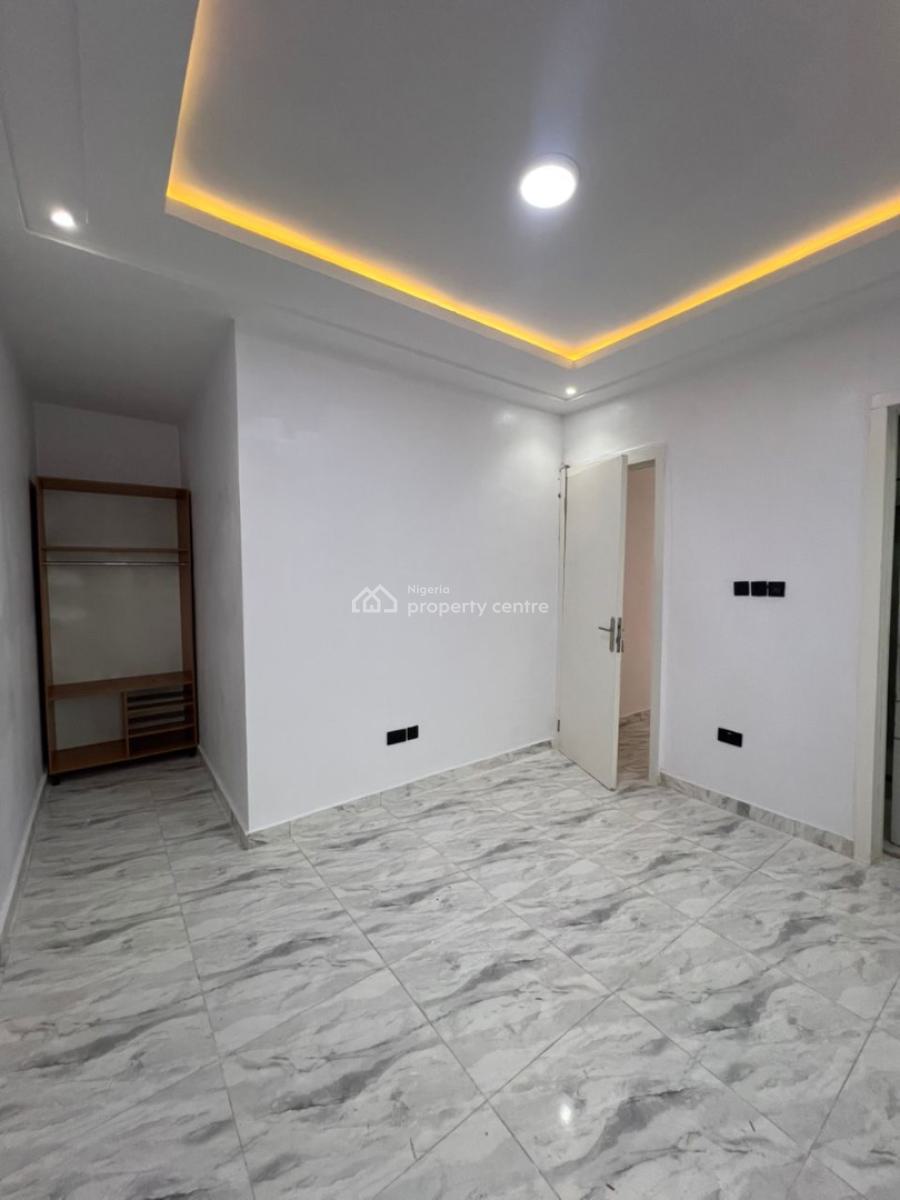 4bedroom Terrace Duplex in a Serene Neighborhood, Ogombo Road, Ajah, Lagos, Terraced Duplex for Sale
