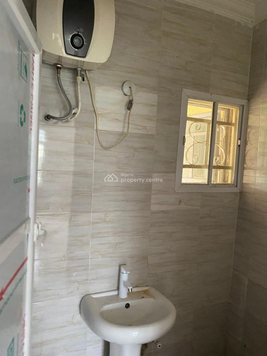Well Maintained 4 Bedroom Terrace Duplex, Ayetetu, Bogije, Ibeju Lekki, Lagos, Terraced Duplex for Rent