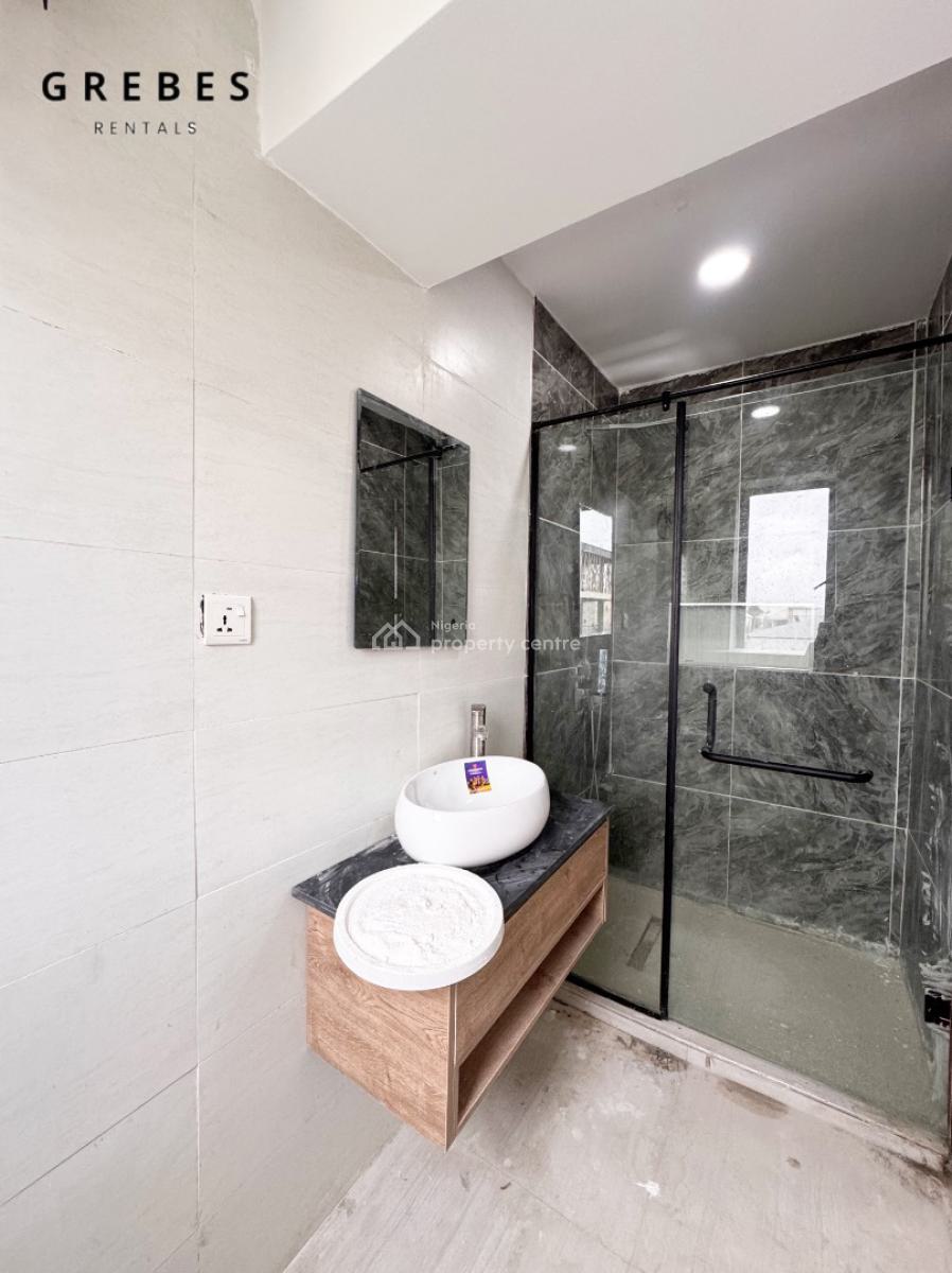 3 Bedroom Apartment with Elevator and Pool, Ikate, Lekki, Lagos, Flat / Apartment for Rent