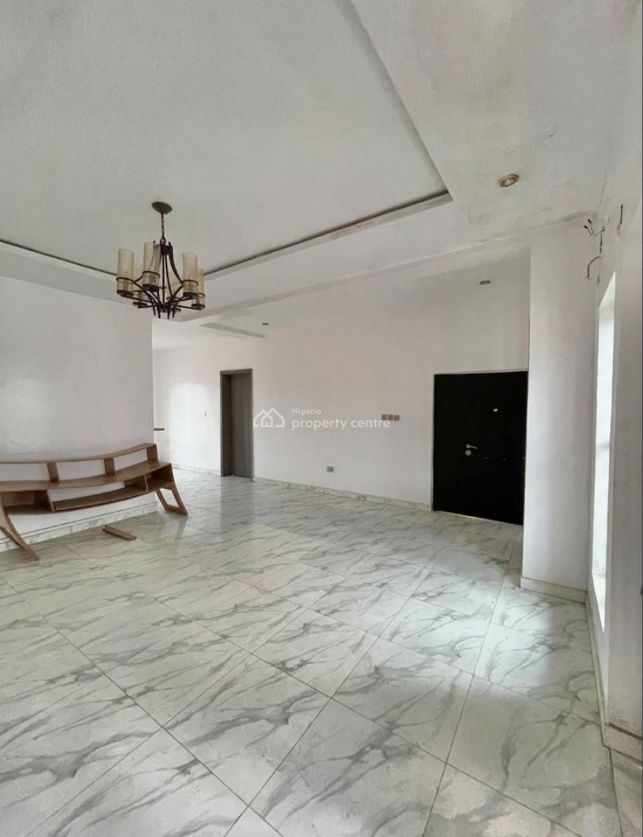 Well Maintained Self Serviced 3 Bedroom Apartment, Ikate Elegushi, Lekki, Lagos, Flat / Apartment for Rent