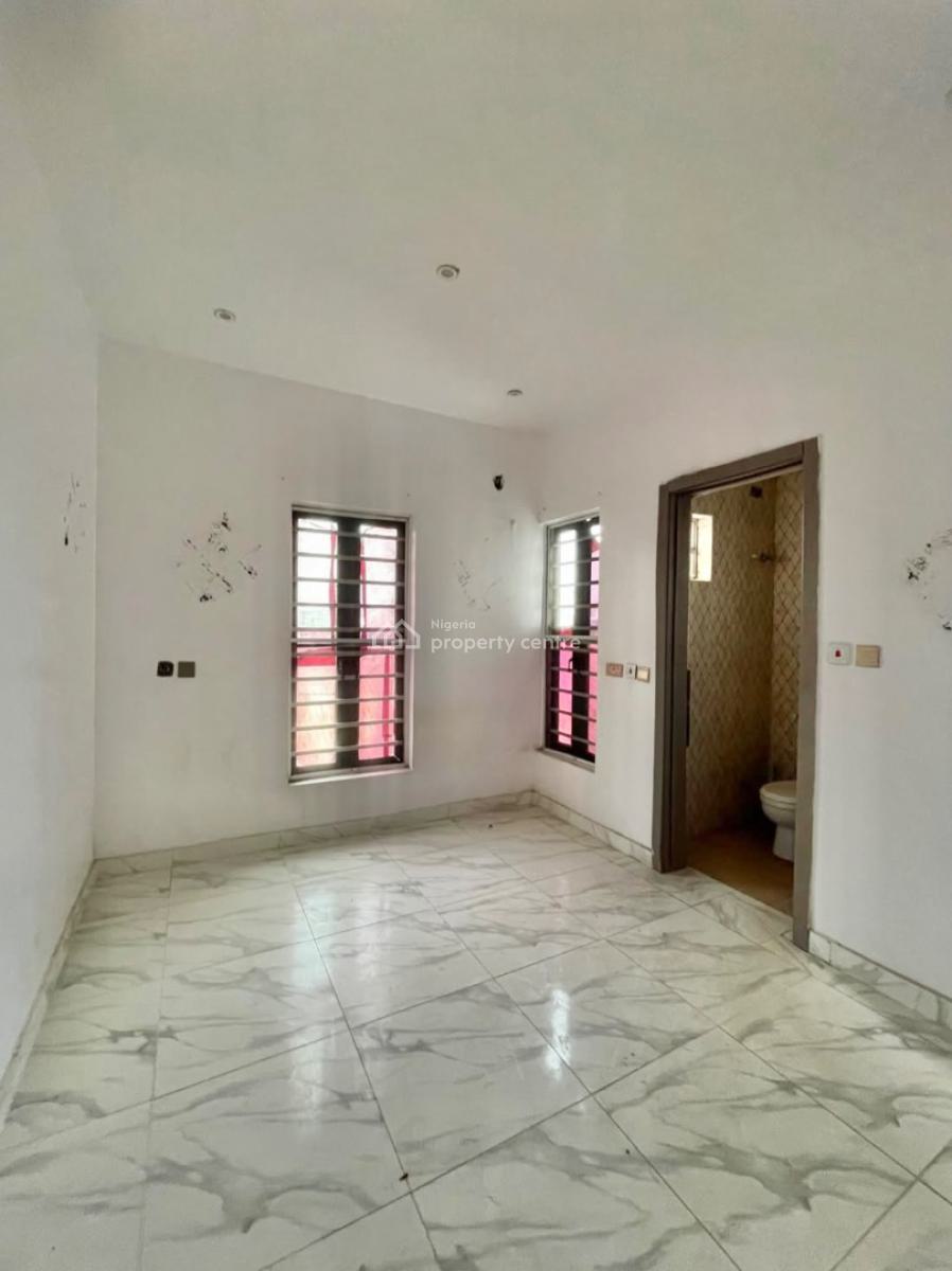 Well Maintained Self Serviced 3 Bedroom Apartment, Ikate Elegushi, Lekki, Lagos, Flat / Apartment for Rent