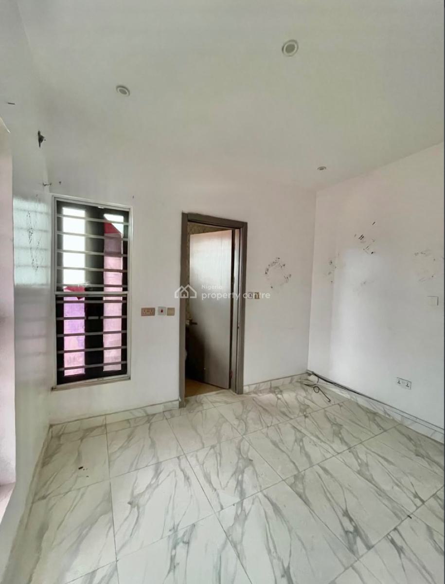 Well Maintained Self Serviced 3 Bedroom Apartment, Ikate Elegushi, Lekki, Lagos, Flat / Apartment for Rent