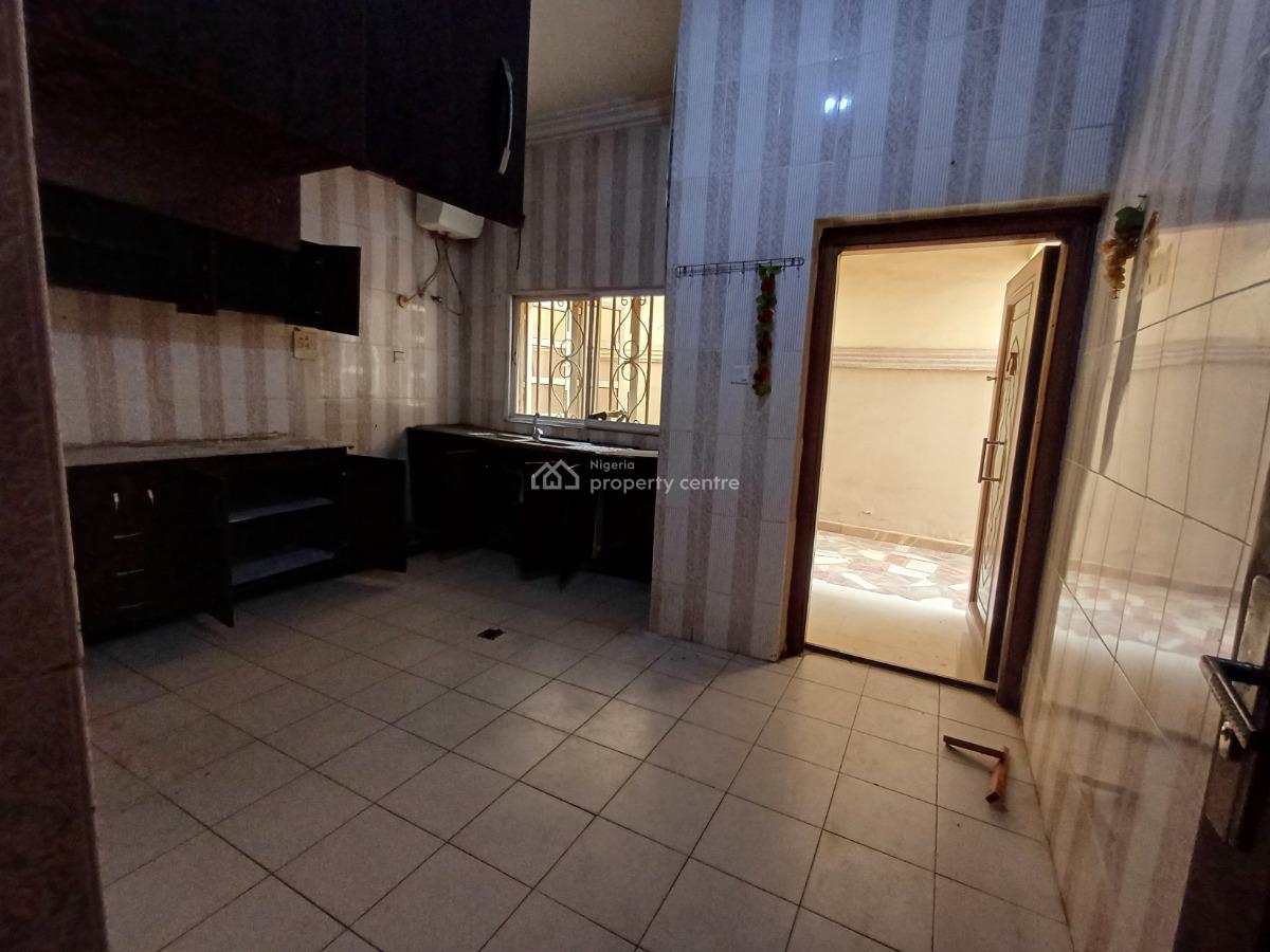 4 Bedroom Terrace Duplex with Bq, Jahi, Abuja, Terraced Duplex for Rent