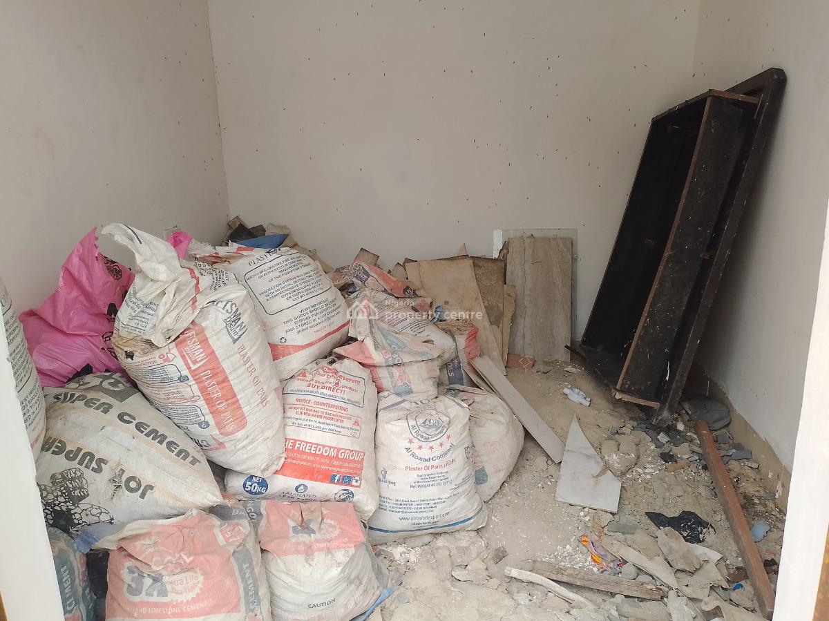 Shop Space in a Strategic Location, Terra Peace Zone Estate, Sangotedo, Ajah, Lagos, Shop for Rent