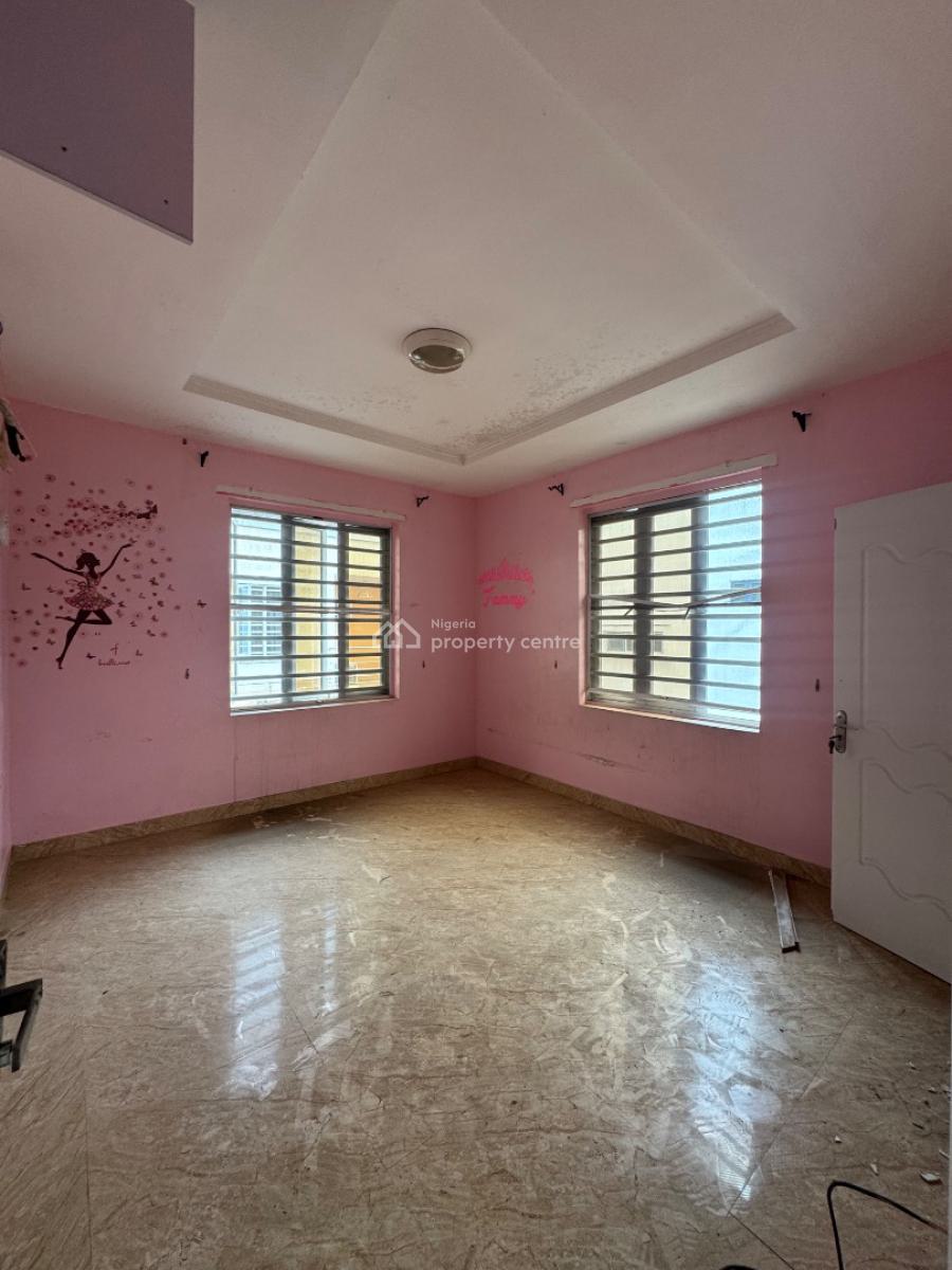 Spacious Service 3 Bedrooms Terraced Duplex, Very Spacious and Nice, Orchid Road, Lekki, Lagos, Terraced Duplex for Sale