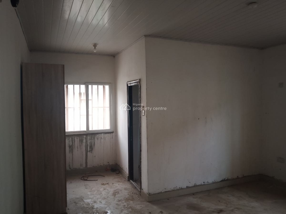 a Room Shared Apartment, Terra Peace Zone Estate, Sangotedo, Ajah, Lagos, Self Contain (single Rooms) for Rent