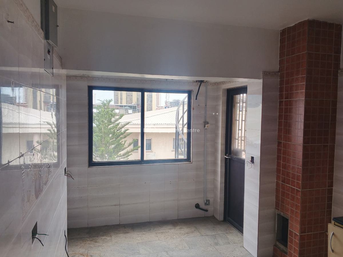 Spacious 3 Bedroom Flat for Office Or Residential Use, Victoria Island (vi), Lagos, Flat / Apartment for Rent