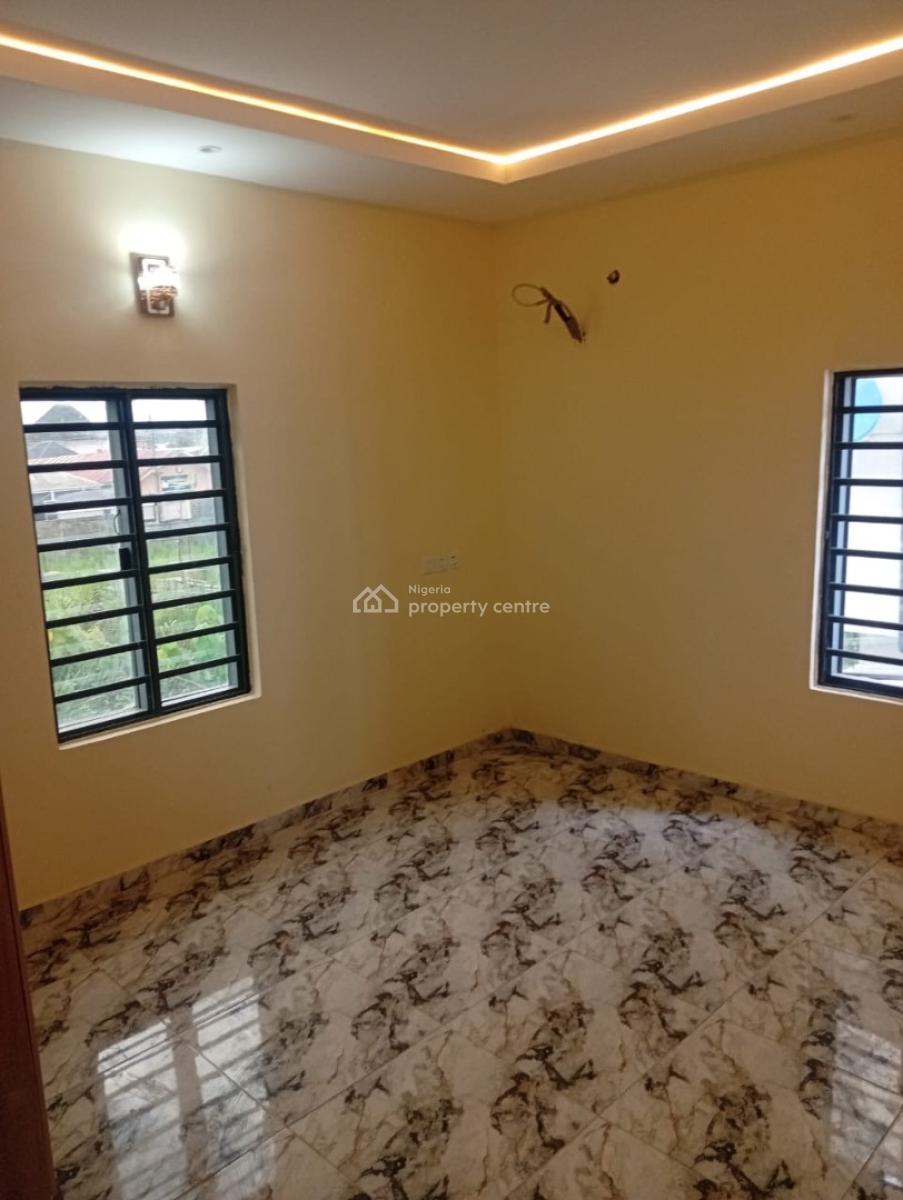 Executive 3 Bedroom Flat, Alapere, Ketu, Lagos, Flat / Apartment for Rent