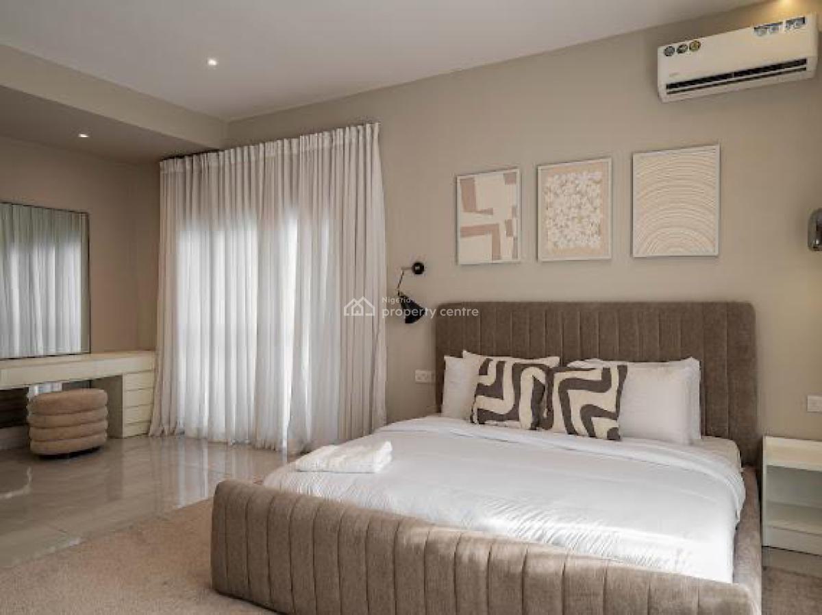 3  (three) Bedroom  Apartment, Lekki Phase 1, Lekki, Lagos, Flat / Apartment Short Let