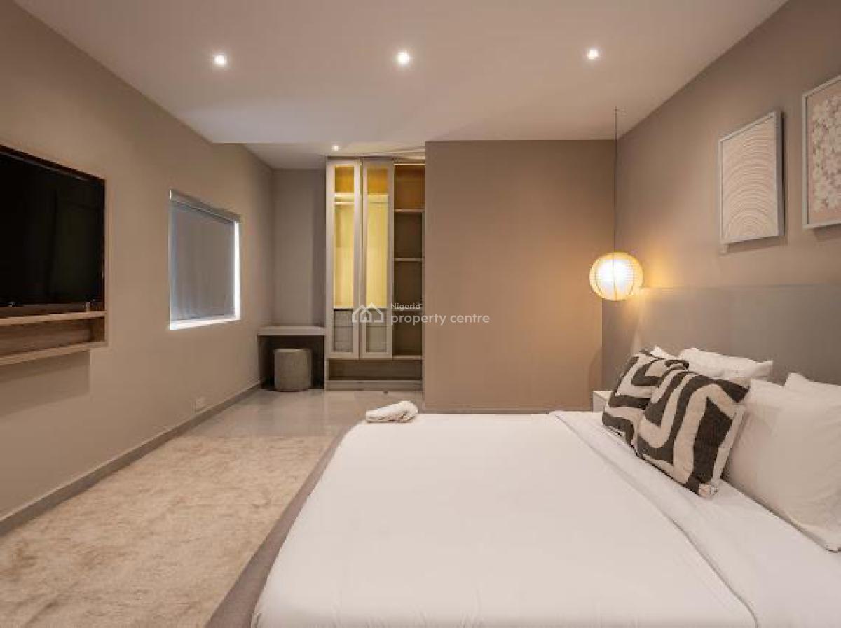 3  (three) Bedroom  Apartment, Lekki Phase 1, Lekki, Lagos, Flat / Apartment Short Let