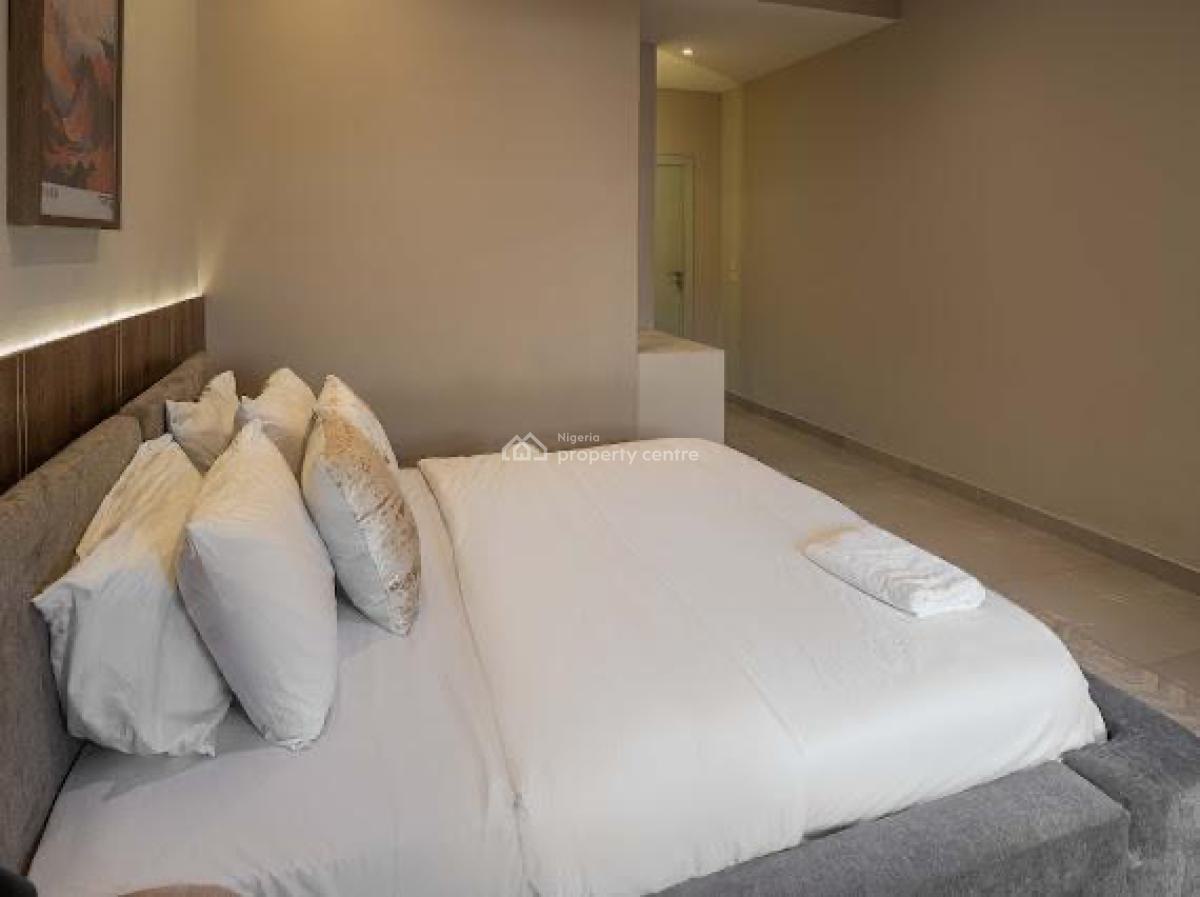 3  (three) Bedroom  Apartment, Lekki Phase 1, Lekki, Lagos, Flat / Apartment Short Let