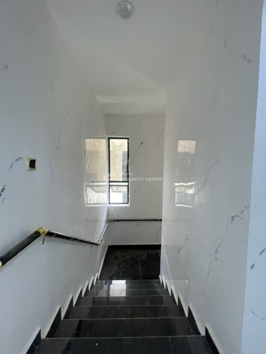 Well Built 6 Bedroom Fully Detached Duplex a Bq and a Swimming Pool, Guzape District, Abuja, Detached Duplex for Sale