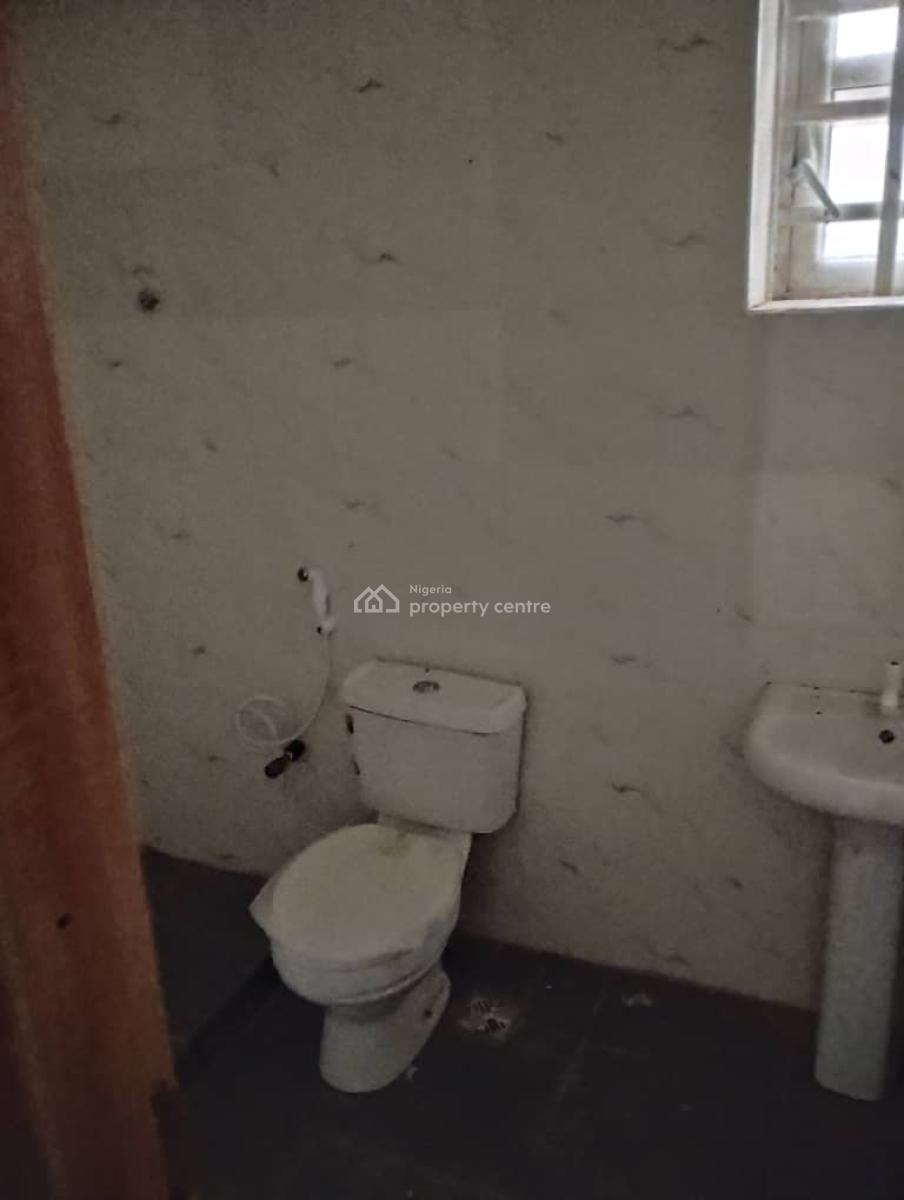 Newly Built Spacious 5 Units of 3 Bedroom Flat,1 Unit of 2bedroom Flat, Sparklight Estate Opposite Opic, Ojodu Berger, Ojodu, Lagos, Flat / Apartment for Rent