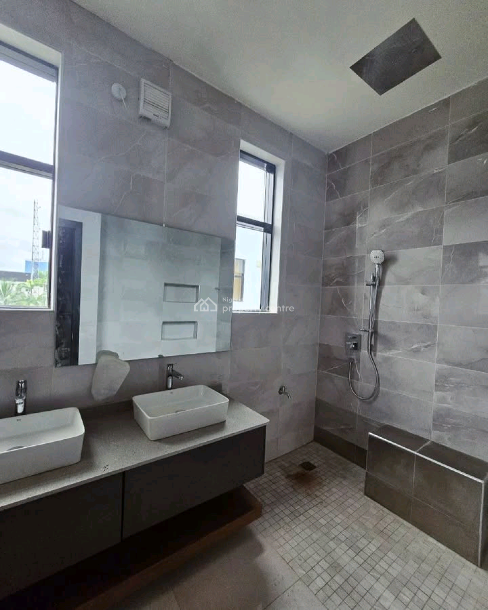 4 Bedroom Semi Detached with Bq  Location: Victoria Island, Victoria Island (vi), Lagos, House for Sale