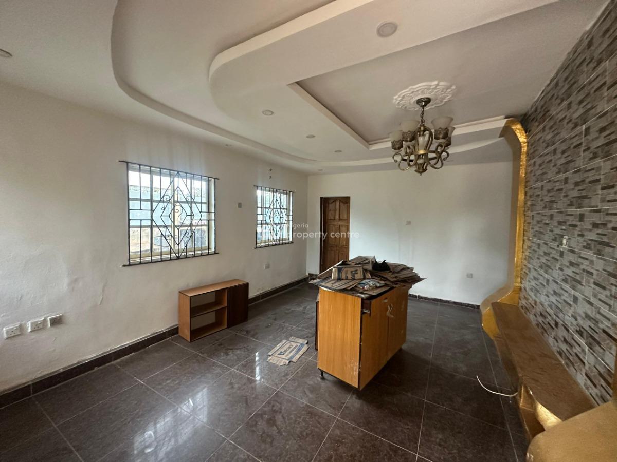 2 Bedroom Flat, Igbe Laara Ikorodu, Ikorodu, Lagos, Flat / Apartment for Rent