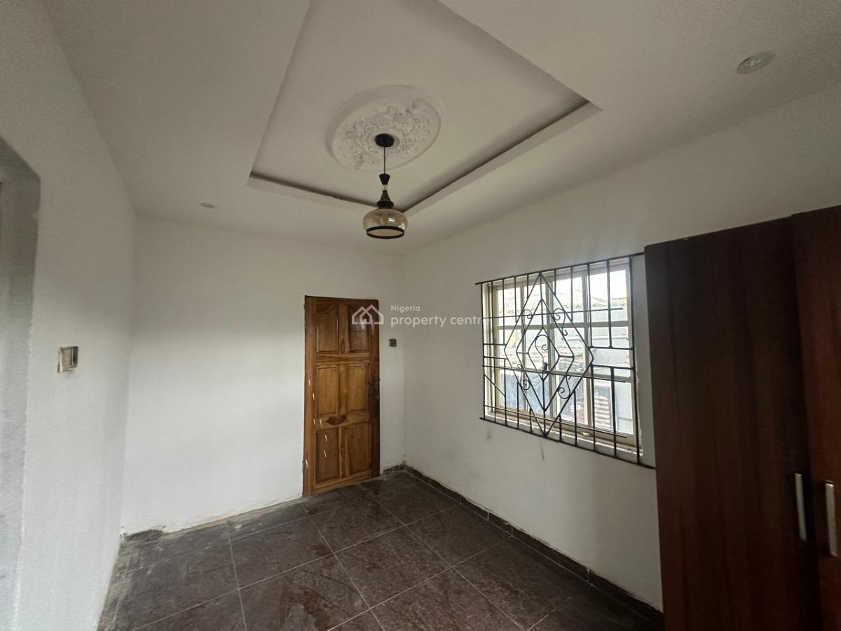 2 Bedroom Flat, Igbe Laara Ikorodu, Ikorodu, Lagos, Flat / Apartment for Rent