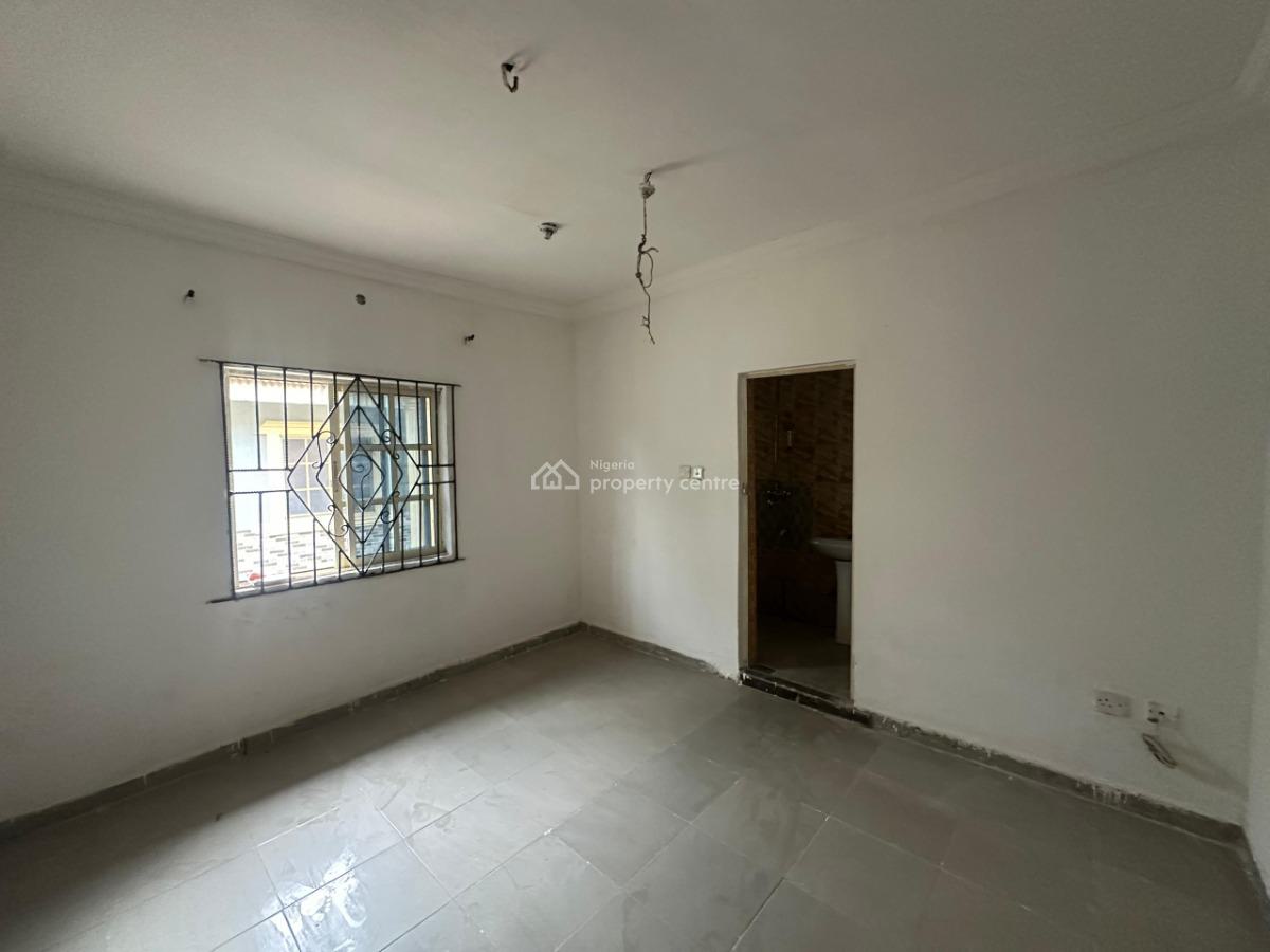 2 Bedroom Flat, Igbe Laara Ikorodu, Ikorodu, Lagos, Flat / Apartment for Rent
