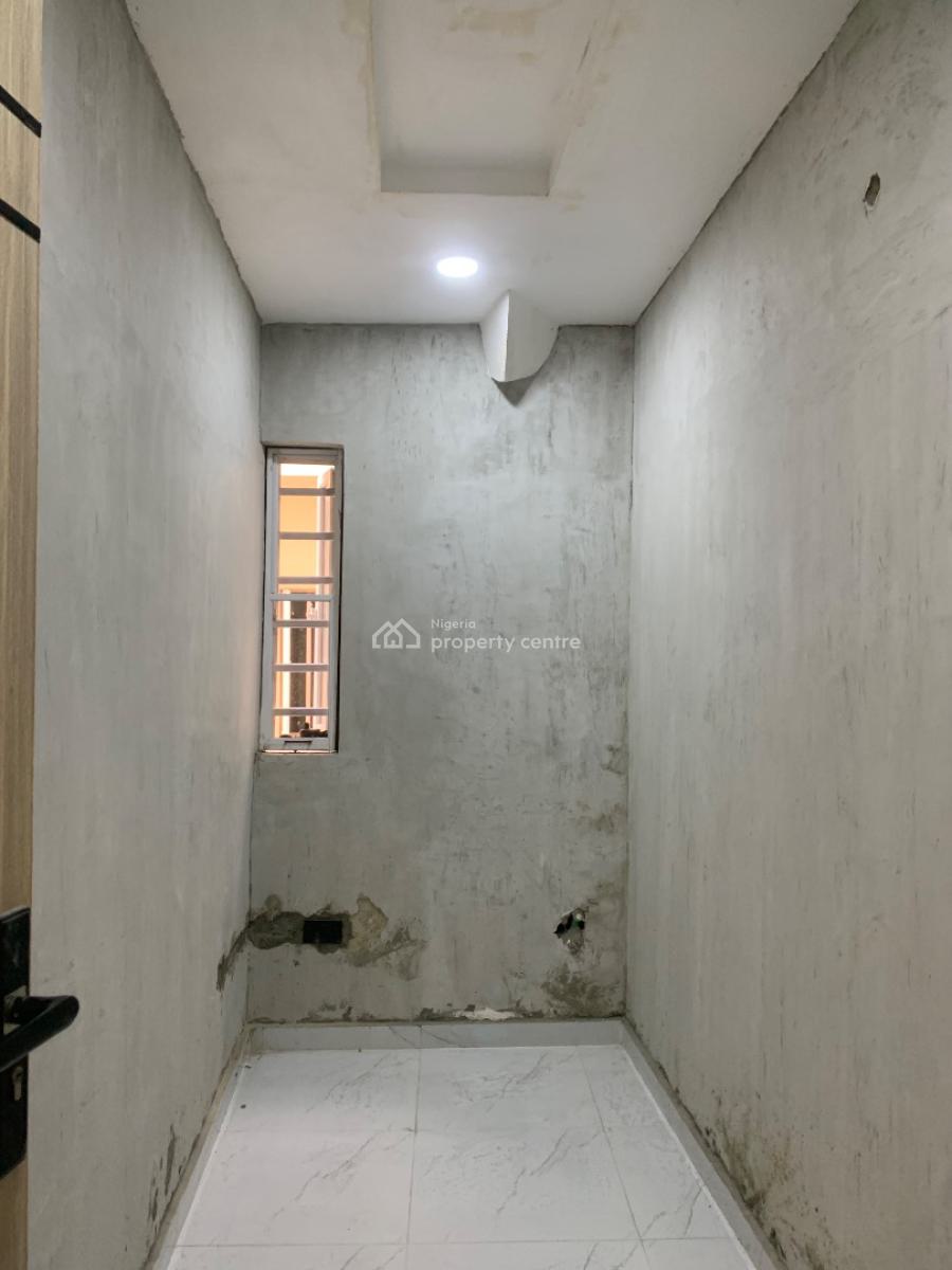 Luxury and Spacious 5 Bedroom Maisonette, Lekki Phase 1, Lekki, Lagos, House for Sale