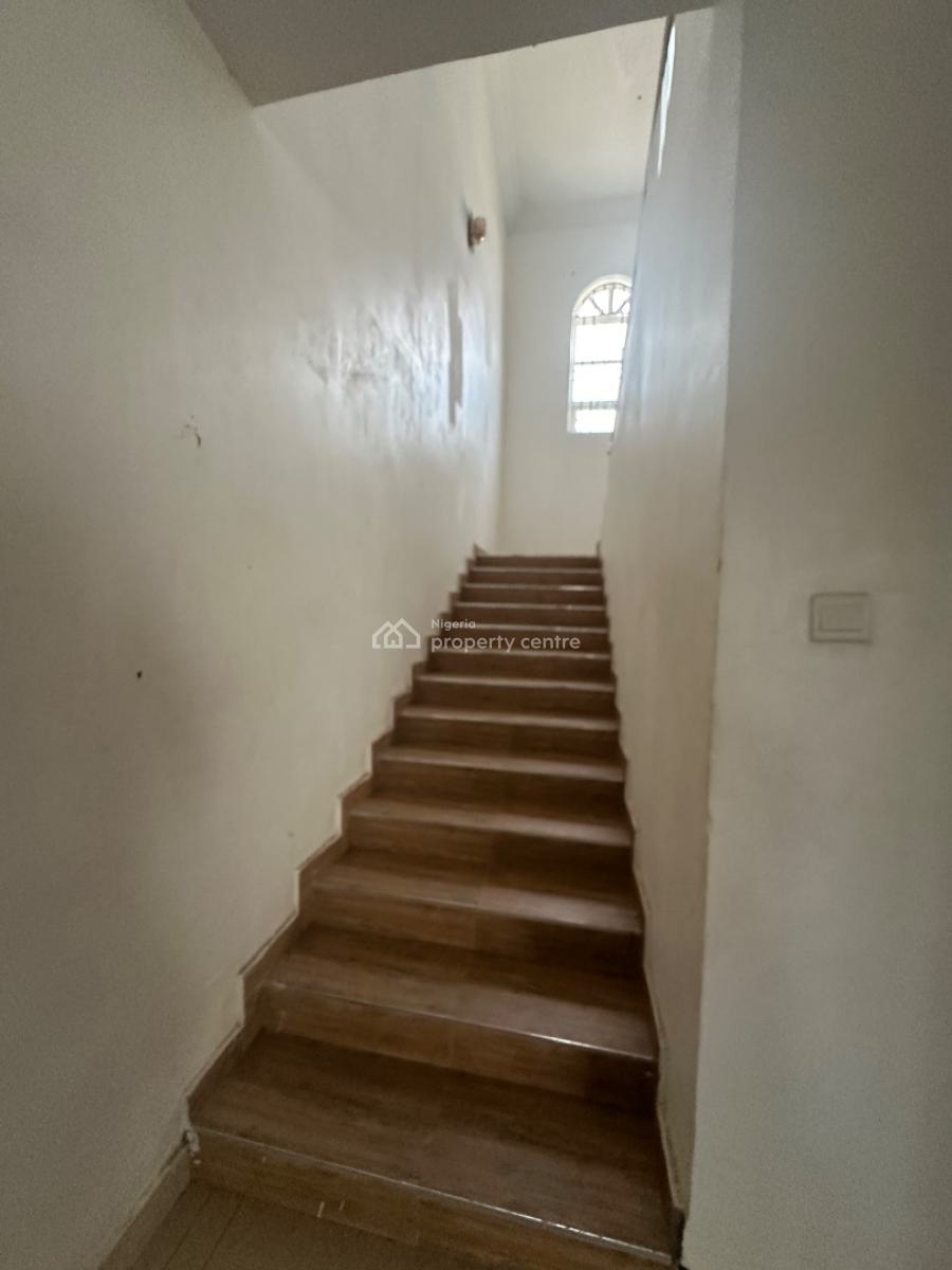 Excellent Spacious 5 Bedroom Duplex with Bq, By Sahara 4, Lokogoma District, Abuja, Detached Duplex for Rent